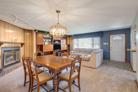 Tiny photo for 7331 W 114th Place, Worth, IL 60482 (MLS # 12600001)