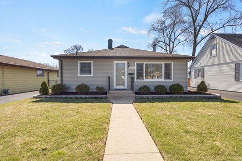 Tiny photo for 7331 W 114th Place, Worth, IL 60482 (MLS # 12600001)