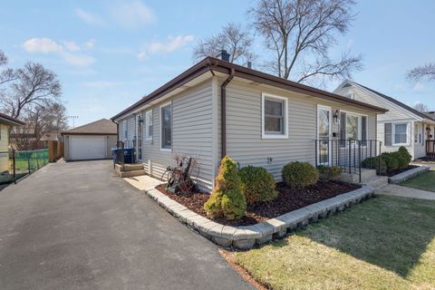 Tiny photo for 7331 W 114th Place, Worth, IL 60482 (MLS # 12600001)