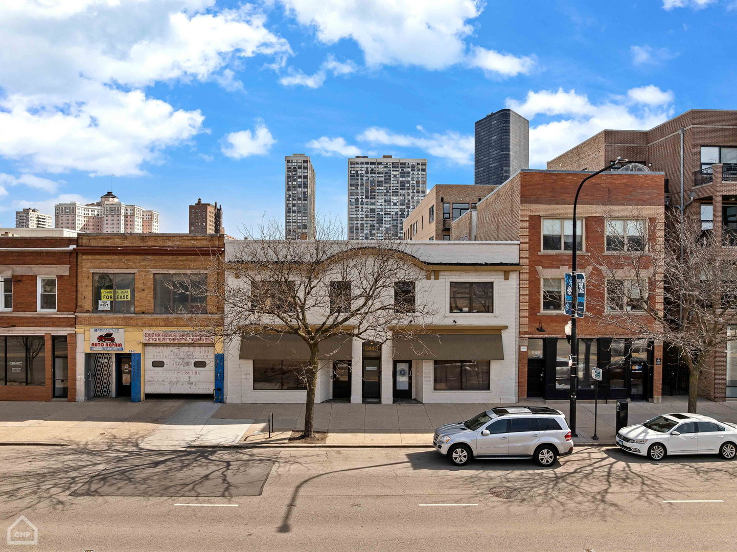 5441 - 5445 N Broadway Street