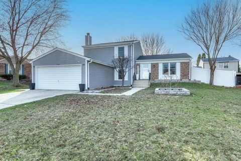Photo of 1754 Hemlock Drive, Glendale Heights, IL 60139 (MLS # 12574075)