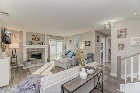 Tiny photo for 1754 Hemlock Drive, Glendale Heights, IL 60139 (MLS # 12574075)