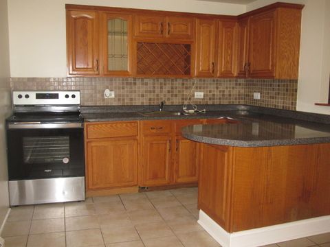 Tiny photo for 7517 W Fullerton Avenue #GS, Elmwood Park, IL 60707 (MLS # 12582654)