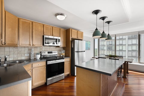 Tiny photo for 5455 N Sheridan Road #1212, Chicago, IL 60640 (MLS # 12716345)