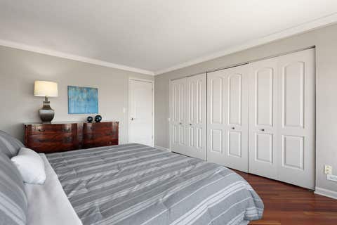 Tiny photo for 5455 N Sheridan Road #1212, Chicago, IL 60640 (MLS # 12716345)