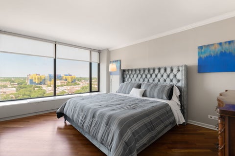 Tiny photo for 5455 N Sheridan Road #1212, Chicago, IL 60640 (MLS # 12716345)