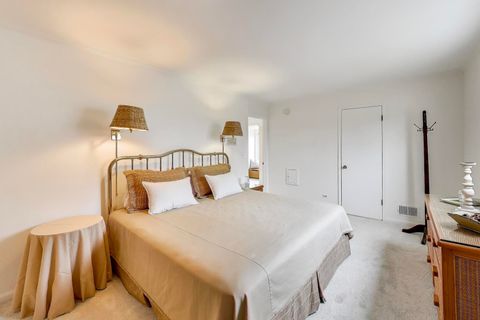 Tiny photo for 1135 Buttonwood Lane, Northbrook, IL 60062 (MLS # 12642442)