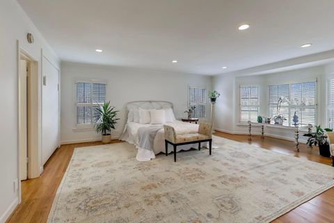 Tiny photo for 1135 Buttonwood Lane, Northbrook, IL 60062 (MLS # 12642442)