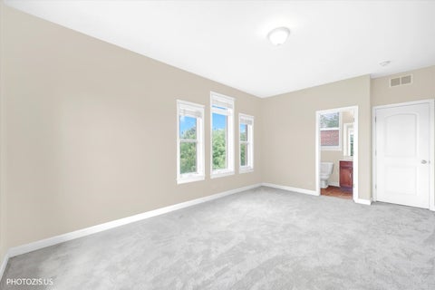 Tiny photo for 170 N Marion Street #14, Oak Park, IL 60302 (MLS # 12763165)