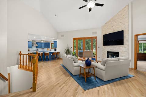 Tiny photo for 635 Magnolia Lane, Ottawa, IL 61350 (MLS # 12728693)