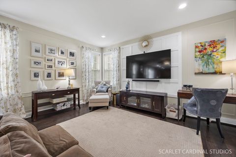 Tiny photo for 253 Bluegrass Parkway, Oswego, IL 60543 (MLS # 12611087)