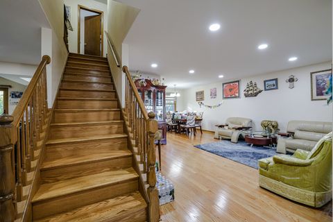 Tiny photo for 1205 E Camp McDonald Road, Prospect Heights, IL 60070 (MLS # 12503889)