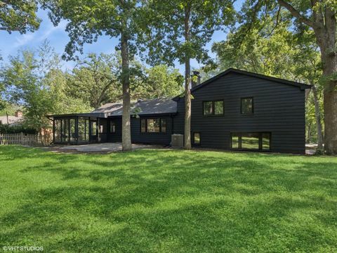 Tiny photo for 600 Eton Drive, North Barrington, IL 60010 (MLS # 12426645)