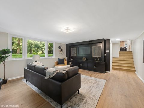 Tiny photo for 600 Eton Drive, North Barrington, IL 60010 (MLS # 12426645)