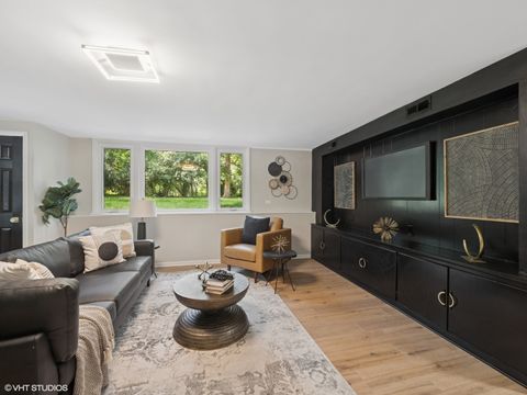 Tiny photo for 600 Eton Drive, North Barrington, IL 60010 (MLS # 12426645)