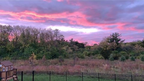 Tiny photo for 1014 Persimmon Court, Crystal Lake, IL 60012 (MLS # 12607286)