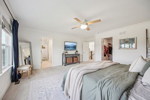 Tiny photo for 1014 Persimmon Court, Crystal Lake, IL 60012 (MLS # 12607286)