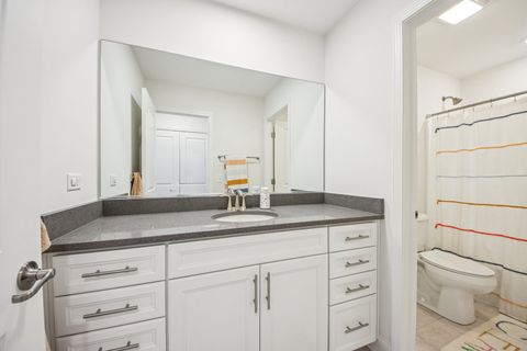 Tiny photo for 1014 Persimmon Court, Crystal Lake, IL 60012 (MLS # 12607286)