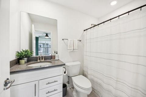 Tiny photo for 1014 Persimmon Court, Crystal Lake, IL 60012 (MLS # 12607286)