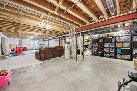 Tiny photo for 1014 Persimmon Court, Crystal Lake, IL 60012 (MLS # 12607286)