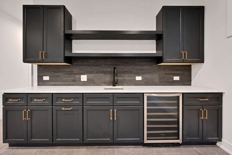 Tiny photo for 3903 N Drake Avenue, Chicago, IL 60618 (MLS # 12477172)