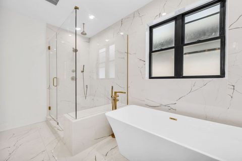 Tiny photo for 3903 N Drake Avenue, Chicago, IL 60618 (MLS # 12477172)