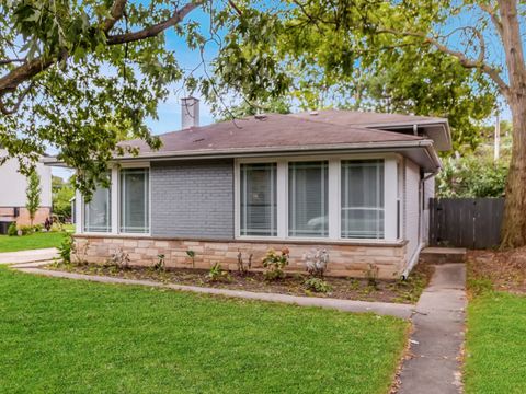 726 Lawler Avenue Wilmette IL 60091