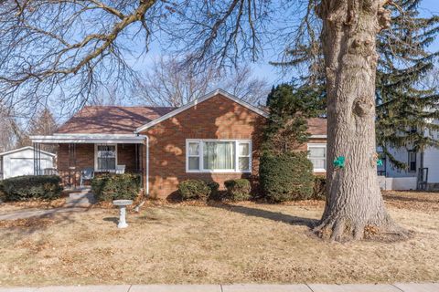 Photo of 204 W Locust Street, Cambridge, IL 61238 (MLS # 12552666)