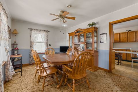 Tiny photo for 204 W Locust Street, Cambridge, IL 61238 (MLS # 12552666)