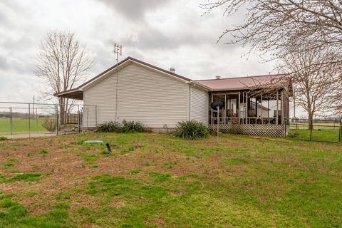 Tiny photo for 147 Hazel Road, Simpson, IL 62985 (MLS # 12586245)
