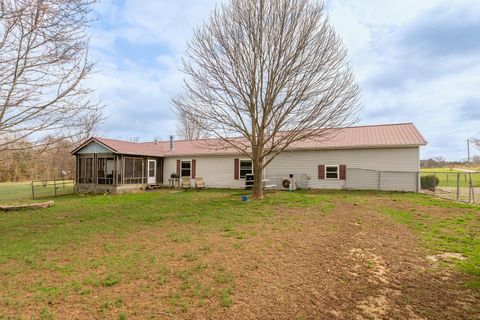 Tiny photo for 147 Hazel Road, Simpson, IL 62985 (MLS # 12586245)