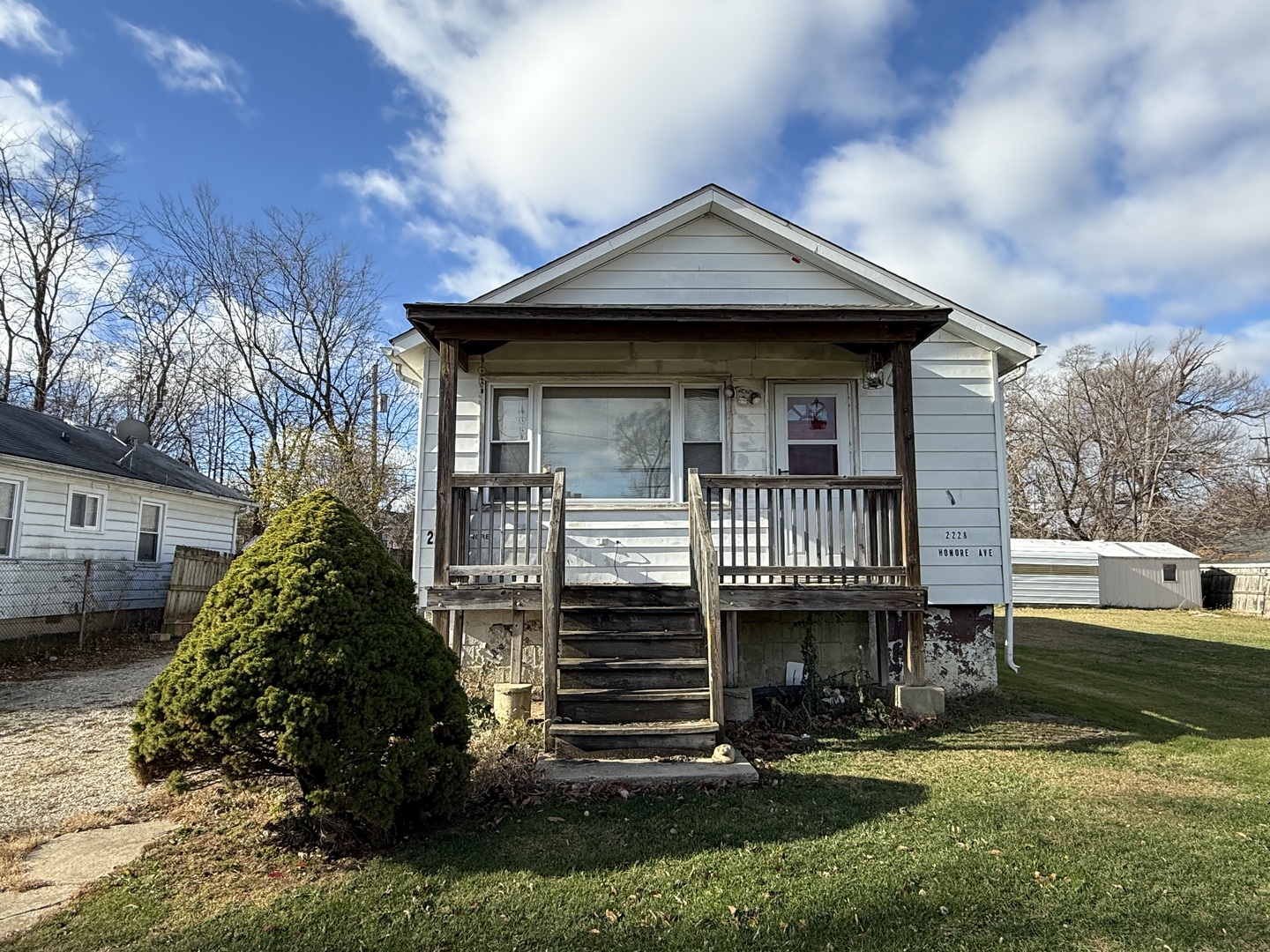 2228 Honore Avenue