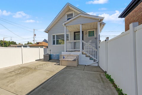 Photo of 13029 S Houston Avenue, Chicago, IL 60633 (MLS # 12775096)