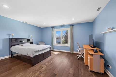 Tiny photo for 2774 Walters Avenue, Northbrook, IL 60062 (MLS # 12613510)