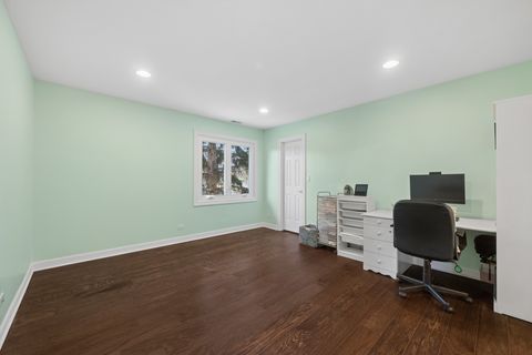 Tiny photo for 2774 Walters Avenue, Northbrook, IL 60062 (MLS # 12613510)