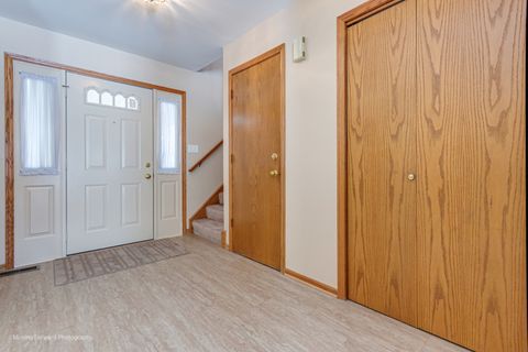 Tiny photo for 7709 W 158th Court, Orland Park, IL 60462 (MLS # 12527149)