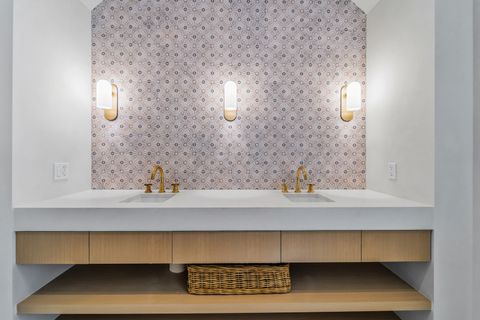 Tiny photo for 53 E Division Street, Chicago, IL 60610 (MLS # 12602507)