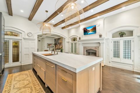 Tiny photo for 53 E Division Street, Chicago, IL 60610 (MLS # 12602507)