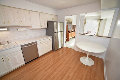 Tiny photo for 2333 Central Street #502, Evanston, IL 60201 (MLS # 12534647)