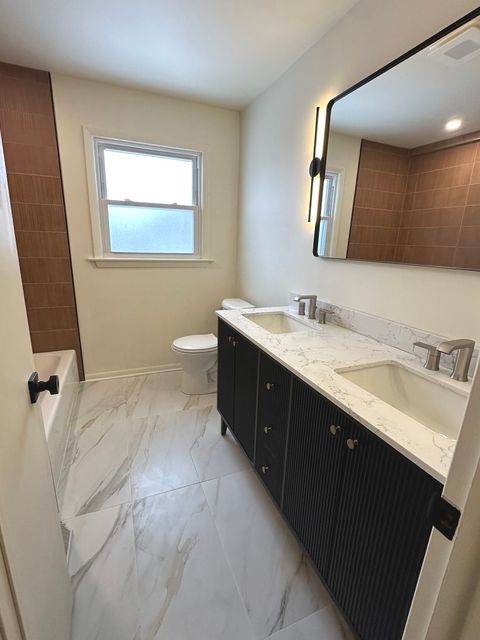 Tiny photo for 821 W Manor Court, Glenwood, IL 60425 (MLS # 12595193)