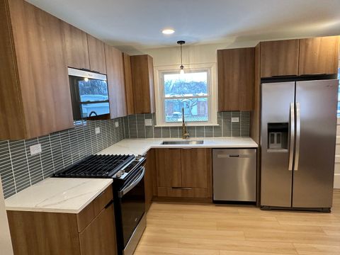 Tiny photo for 821 W Manor Court, Glenwood, IL 60425 (MLS # 12595193)