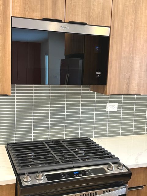 Tiny photo for 821 W Manor Court, Glenwood, IL 60425 (MLS # 12595193)