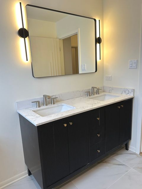 Tiny photo for 821 W Manor Court, Glenwood, IL 60425 (MLS # 12595193)