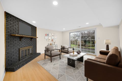 Tiny photo for 821 W Manor Court, Glenwood, IL 60425 (MLS # 12595193)