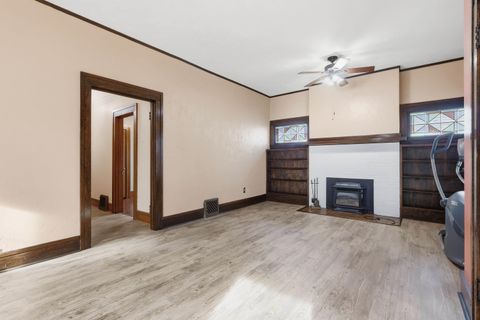 Tiny photo for 2010 Lillie Avenue, Davenport, IA 52804 (MLS # 100000279)