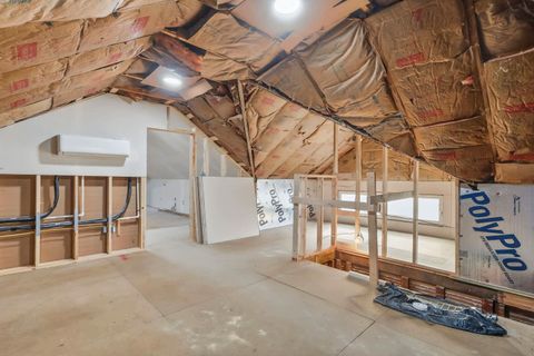 Tiny photo for 2010 Lillie Avenue, Davenport, IA 52804 (MLS # 100000279)