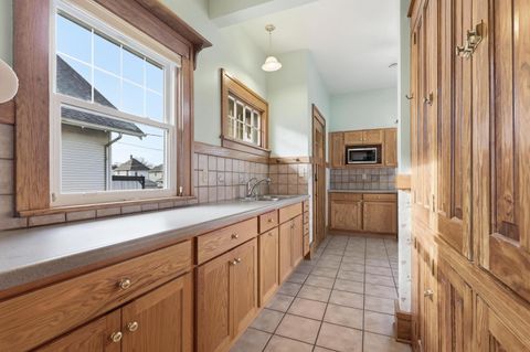 Tiny photo for 2010 Lillie Avenue, Davenport, IA 52804 (MLS # 100000279)