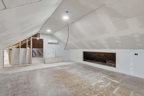 Tiny photo for 2010 Lillie Avenue, Davenport, IA 52804 (MLS # 100000279)