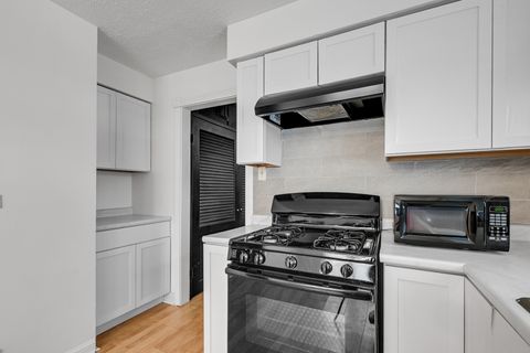 Tiny photo for 3740 153rd Street, Midlothian, IL 60445 (MLS # 12528298)