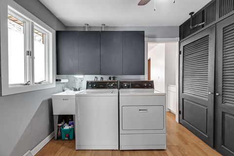 Tiny photo for 3740 153rd Street, Midlothian, IL 60445 (MLS # 12528298)